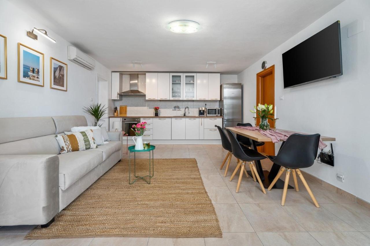 "Villa Del Mar" Beach Villa Mimice Luaran gambar
